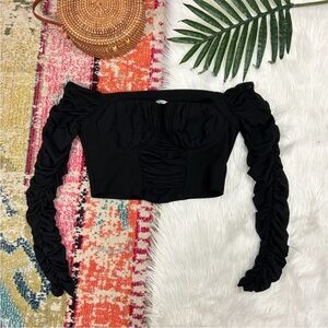 PRIVY crop stop long sleeve rushing top